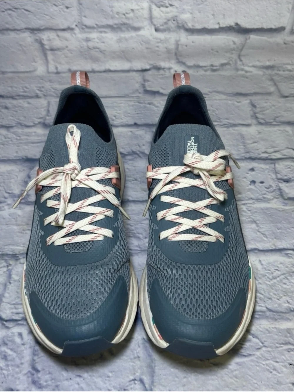 The North Face responsive vectiv